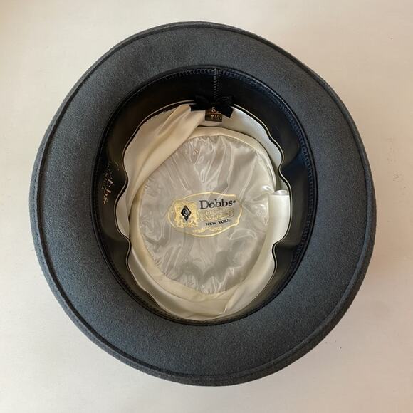 Vintage Dobbs Fifth Avenue Grey Wool Fedora Pork Pie Hat Black Band 7 1/4 - Picture 8 of 12